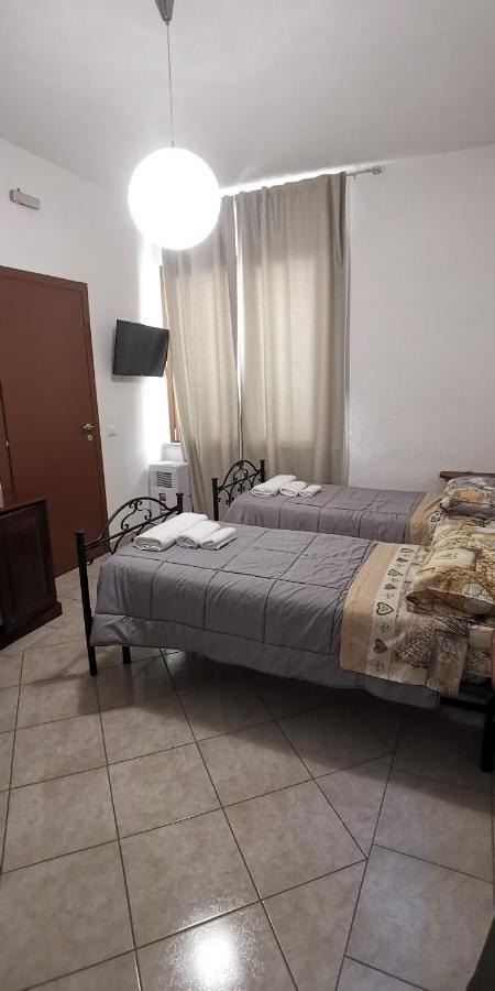 Hotel-Locanda Zanzarina D'Oro Nel Parco Oglio Sud Calvatone Cameră foto